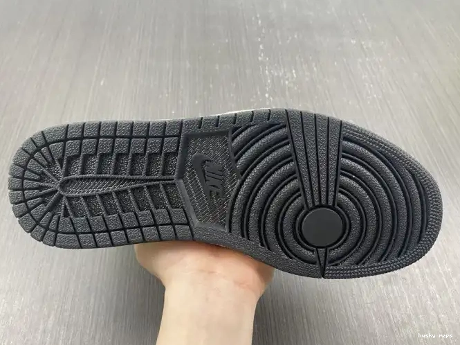 Rep Husky 1 Volt 555088-702 High Air Jordan OG 0427